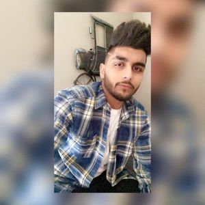 Meet your Posher, Varun
